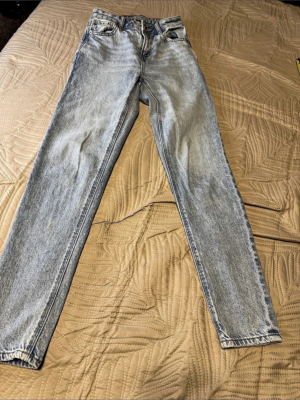 American Eagle Outfitters Straight Leg Women’s Jeans Blue Size Medium (8)